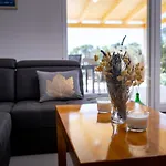 Villa Sea View *big Pool * Bbq * Direct Sea Access