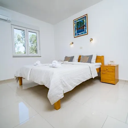 Villa Sea View *big Pool * Bbq * Direct Sea Access