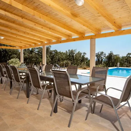 Sea View *big Pool * Bbq * Direct Sea Access * Kampor