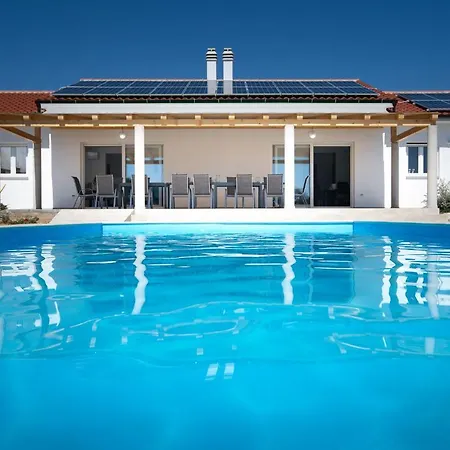 Villa Sea View *big Pool * Bbq * Direct Sea Access *