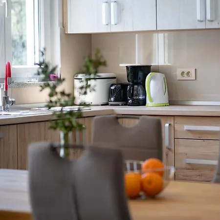 ヴィラ Sea View *big Pool * Bbq * Direct Sea Access Kampor