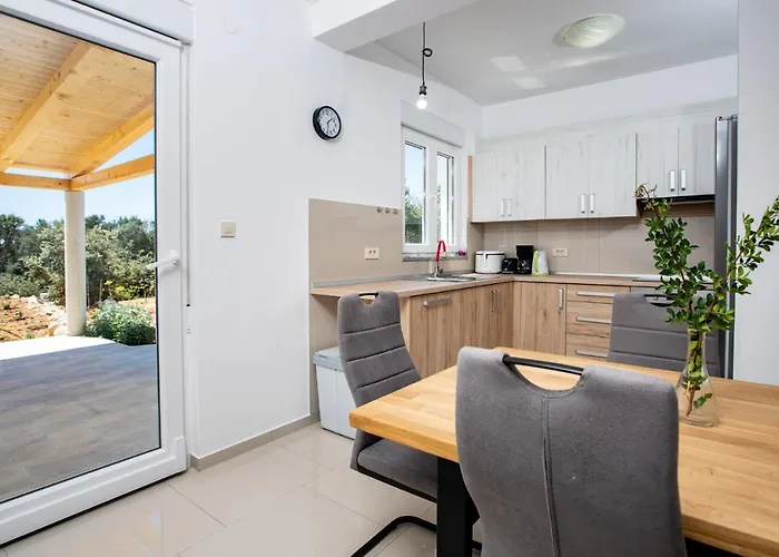 Sea View *big Pool * Bbq * Direct Sea Access Villa