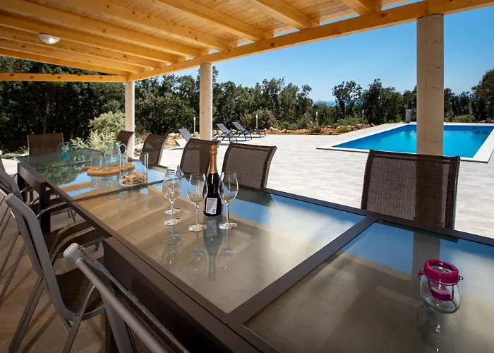 Villa Sea View *big Pool * Bbq * Direct Sea Access